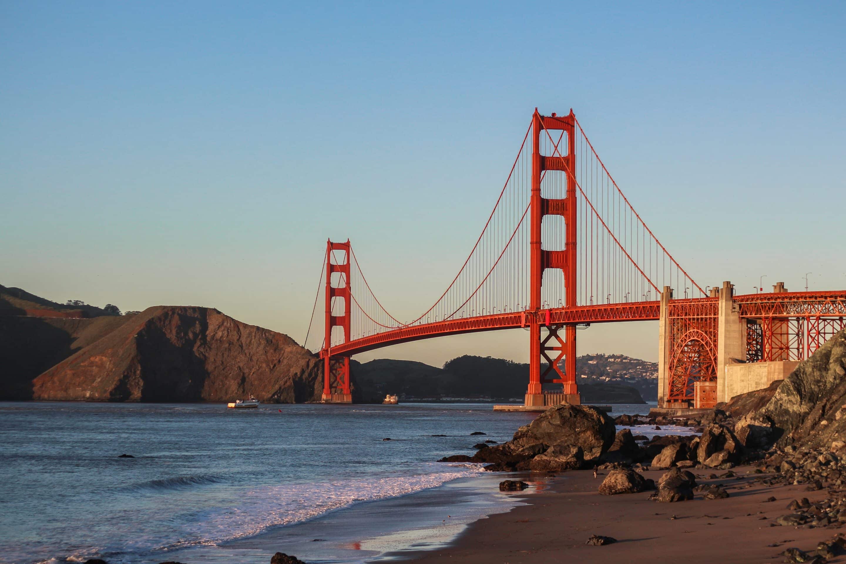 beautiful shot golden gate bridge scaled